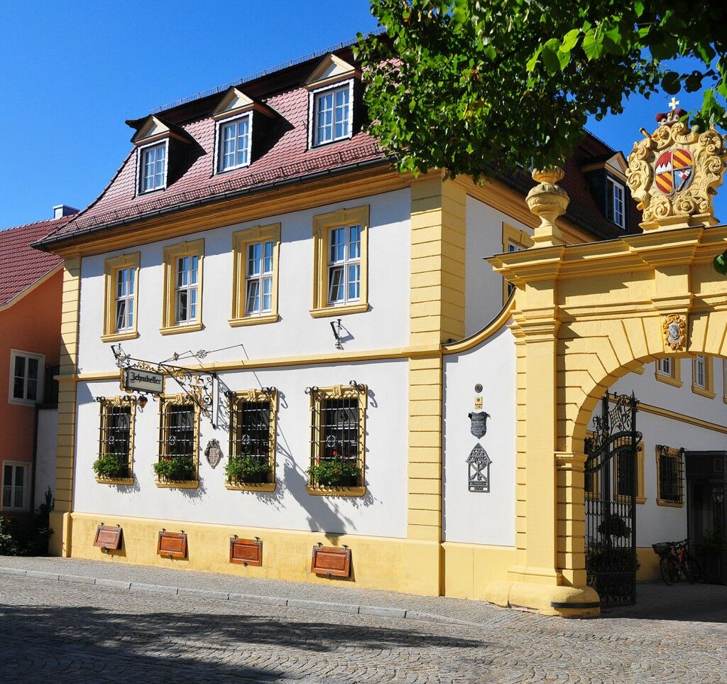 Romantik Hotel Zehntkeller イプホーフェン エクステリア 写真